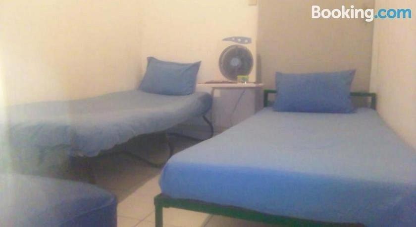 Affittacamere Kos Omah Yanto 19 Giacarta Esterno foto