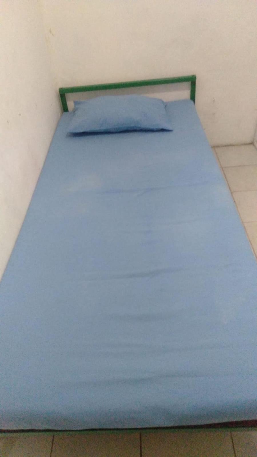 Affittacamere Kos Omah Yanto 19 Giacarta Esterno foto